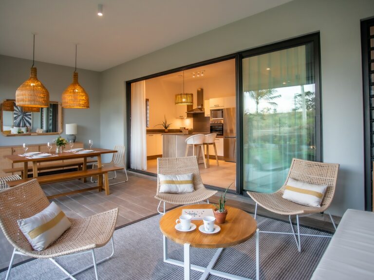 Mango Village - Nouvelle Phase