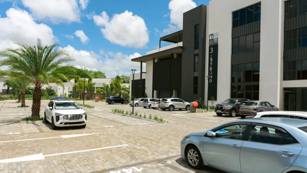 The-Strand-parking-1