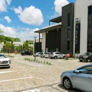 The-Strand-parking-1